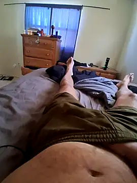 Snapshot of pullitoff chatting on February 4, 2026, 3:29 pm pullitoff online show from February 4, 2026, 3:29 pm