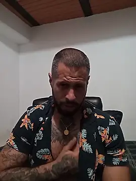 Snapshot of Matheus_Blaze chatting on November 8, 2025, 2:37 am Matheus Blaze online show from November 8, 2025, 2:37 am