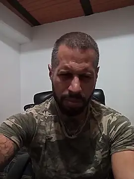 Snapshot of Matheus_Blaze chatting on November 7, 2025, 12:31 pm Matheus Blaze online show from November 7, 2025, 12:31 pm