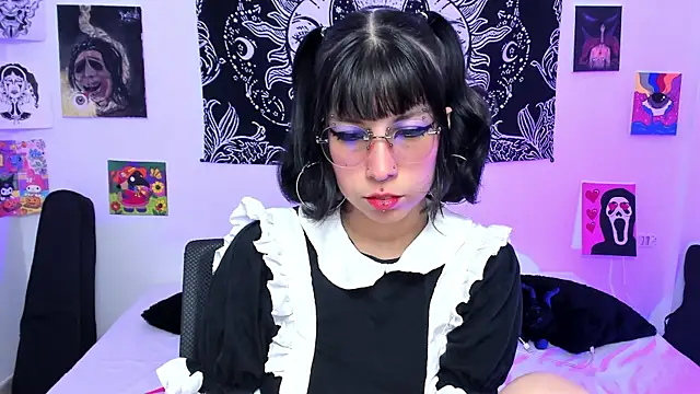 Snapshot of Rose_72 chatting on June 11, 2026, 3:20 pm Rose 72 online show from June 11, 2026, 3:20 pm