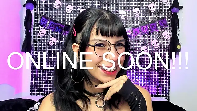 Snapshot of Rose_72 chatting on November 9, 2025, 7:51 pm Rose 72 online show from November 9, 2025, 7:51 pm