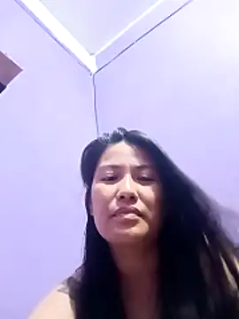 Uniquebeauty32 online show from February 25, 2026, 11:21 am