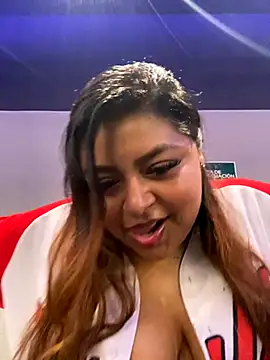 Snapshot of Hela_Collins chatting on November 6, 2025, 8:46 pm Hela Collins online show from November 6, 2025, 8:46 pm