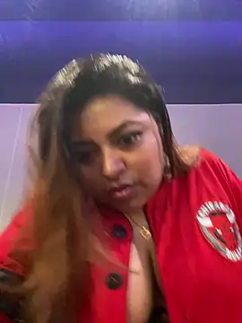 Snapshot of Hela_Collins chatting on October 18, 2025, 5:04 pm Hela Collins online show from October 18, 2025, 5:04 pm