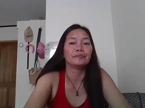 Snapshot of Asianwild_matured4uxx chatting on October 9, 2025, 6:03 am Asianwild matured4uxx online show from October 9, 2025, 6:03 am