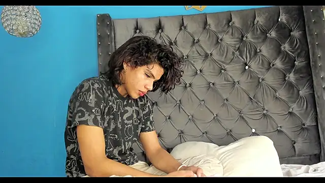 bxby dolls online show from October 13, 2025, 3:41 am