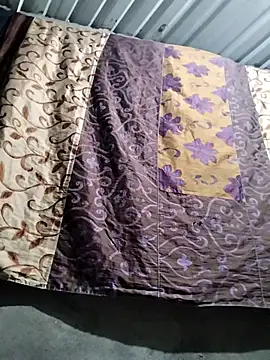 Tussi-amor online show from September 20, 2025, 6:40 am