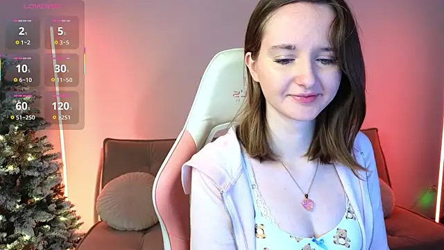 Snapshot of AlexsisFaee chatting on December 20, 2025, 9:17 pm AlexsisFaee online show from December 20, 2025, 9:17 pm