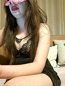 Snapshot of mayaarabian chatting on November 20, 2025, 6:41 pm mayaarabian online show from November 20, 2025, 6:41 pm