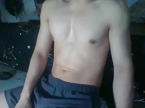 malacobi0 online show from September 28, 2025, 9:27 am