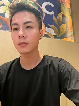 Snapshot of Jacky-728 chatting on November 12, 2025, 2:32 pm Jacky-728 online show from November 12, 2025, 2:32 pm