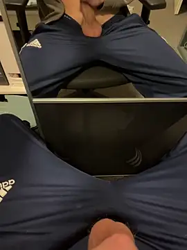 Snapshot of greggts chatting on February 27, 2026, 7:03 pm greggts online show from February 27, 2026, 7:03 pm