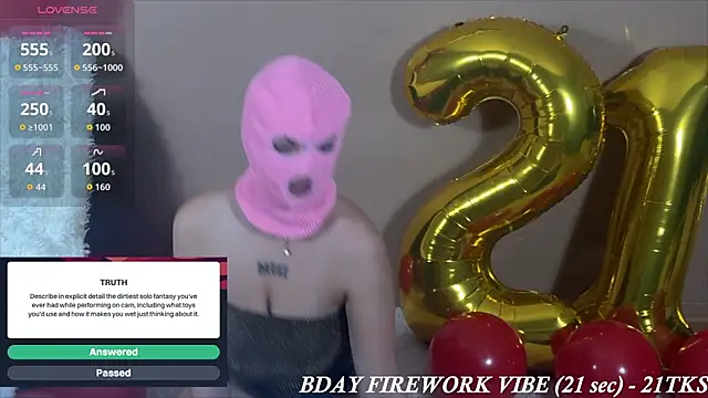 Snapshot of zoeypink chatting on October 27, 2025, 7:20 am zoeypink online show from October 27, 2025, 7:20 am