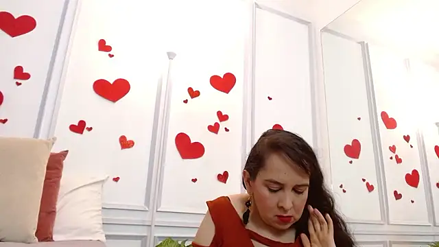 MiiaLane online show from February 19, 2026, 12:57 pm