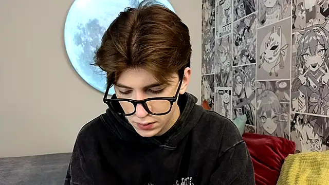 Oliver Starboy online show from October 16, 2025, 6:32 am
