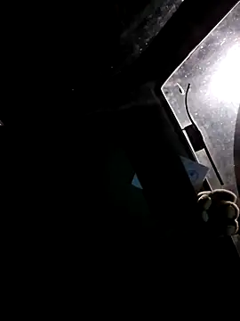 Snapshot of N_i_k_o_l_a_u chatting on October 9, 2025, 6:30 pm N i k o l a u online show from October 9, 2025, 6:30 pm