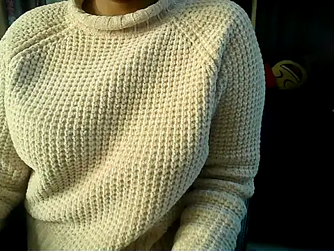 Snapshot of Anaconda-Mall chatting on December 18, 2025, 5:17 pm Anaconda-Mall online show from December 18, 2025, 5:17 pm