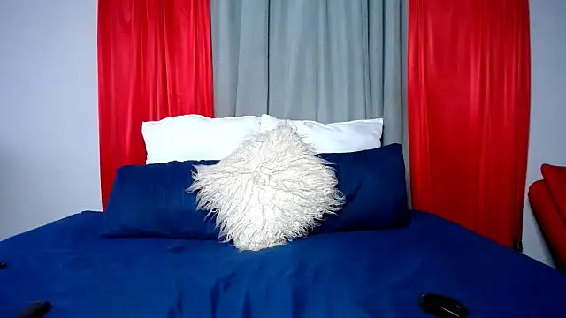 YourHunxxx online show from November 12, 2025, 11:58 am