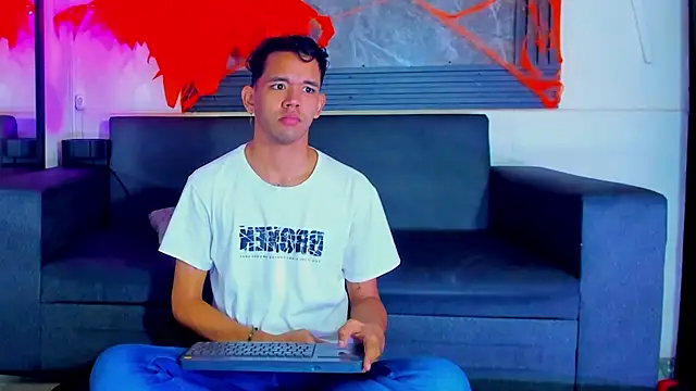 jeremytonner online show from November 2, 2025, 4:06 am