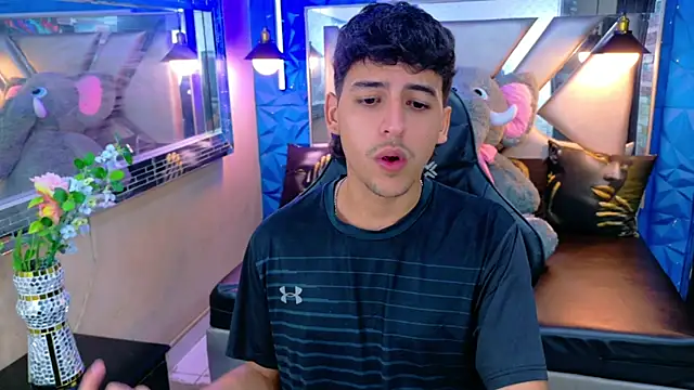 Alan Del Reyx online show from September 13, 2025, 3:50 am