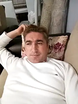 mert0359 online show from November 5, 2025, 5:16 pm