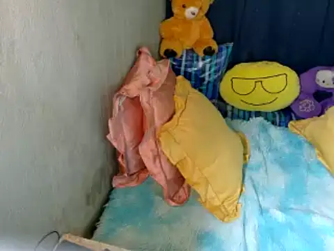 Snapshot of xxloveheart chatting on November 24, 2025, 10:21 pm xxloveheart online show from November 24, 2025, 10:21 pm