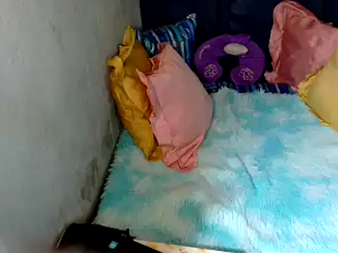 Snapshot of xxloveheart chatting on November 11, 2025, 10:04 pm xxloveheart online show from November 11, 2025, 10:04 pm