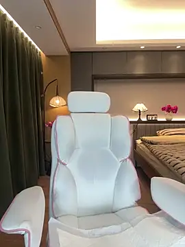 AYW-21 online show from March 29, 2026, 1:35 pm