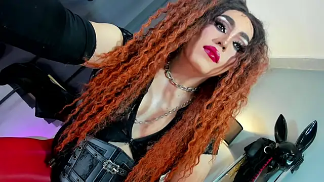 Snapshot of MagnaCumLoader17 chatting on November 4, 2025, 9:07 pm MagnaCumLoader17 online show from November 4, 2025, 9:07 pm