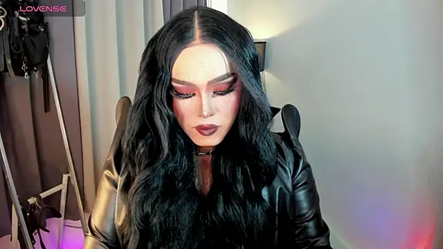 Snapshot of MagnaCumLoader17 chatting on September 9, 2025, 10:19 pm MagnaCumLoader17 online show from September 9, 2025, 10:19 pm