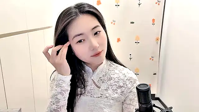 Snapshot of Rosalind_xixi chatting on November 17, 2025, 7:56 am Rosalind xixi online show from November 17, 2025, 7:56 am
