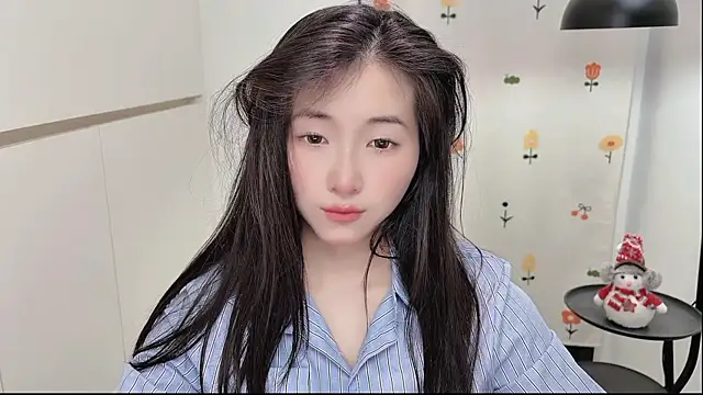 Rosalind xixi online show from May 21, 2026, 3:15 am