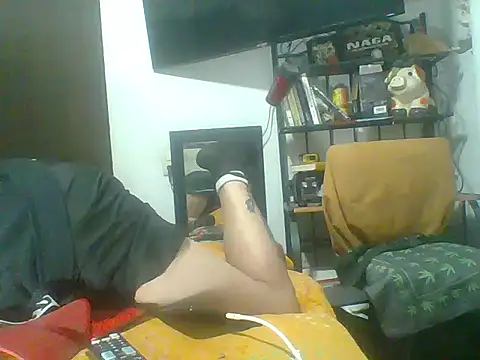 Snapshot of mexhotbi chatting on October 25, 2025, 8:35 am mexhotbi online show from October 25, 2025, 8:35 am