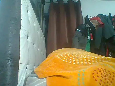 Snapshot of mexhotbi chatting on October 29, 2025, 3:49 am mexhotbi online show from October 29, 2025, 3:49 am