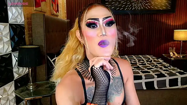 HorseCockDivine online show from July 17, 2026, 8:28 pm