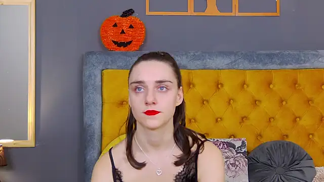 Snapshot of Jessica_White_ chatting on November 21, 2025, 4:00 am Jessica White online show from November 21, 2025, 4:00 am