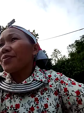 TinTin321 online show from October 23, 2025, 12:20 am