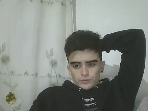 Rodrigo99 9 online show from March 26, 2026, 6:33 am