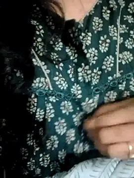 Snapshot of indumathi123 chatting on March 27, 2026, 6:31 pm indumathi123 online show from March 27, 2026, 6:31 pm