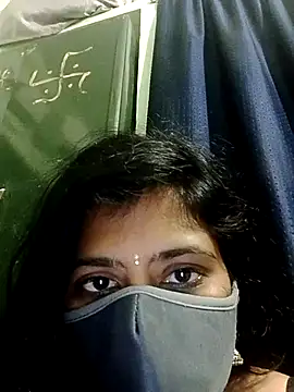 Snapshot of indumathi123 chatting on April 15, 2026, 7:58 pm indumathi123 online show from April 15, 2026, 7:58 pm