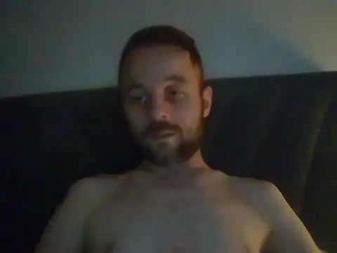 isimsizsikicii online show from March 25, 2026, 9:35 pm