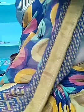 Snapshot of yelmaji91 chatting on November 13, 2025, 5:22 am yelmaji91 online show from November 13, 2025, 5:22 am