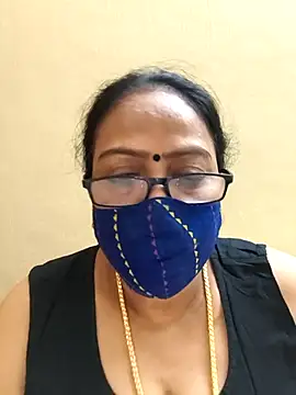 Snapshot of heera-rani chatting on November 27, 2025, 7:31 am heera-rani online show from November 27, 2025, 7:31 am