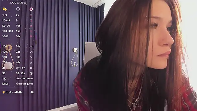 amy doessss online show from April 12, 2026, 3:04 pm