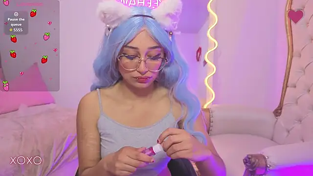 HANNI TAY online show from January 14, 2026, 11:36 am