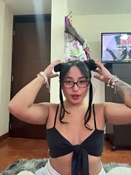 Snapshot of saranghae_ chatting on November 28, 2025, 8:42 pm saranghae online show from November 28, 2025, 8:42 pm