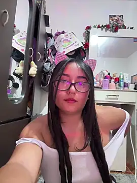 Snapshot of saranghae_ chatting on September 11, 2025, 9:15 pm saranghae online show from September 11, 2025, 9:15 pm