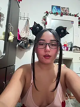 Snapshot of saranghae_ chatting on November 6, 2025, 2:59 am saranghae online show from November 6, 2025, 2:59 am