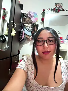 Snapshot of saranghae_ chatting on September 17, 2025, 3:30 am saranghae online show from September 17, 2025, 3:30 am