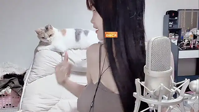 Snapshot of twlilybae chatting on March 3, 2026, 11:50 am twlilybae online show from March 3, 2026, 11:50 am